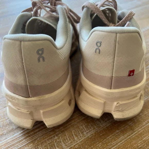 On Cloudmonster Women's Running Shoes - 8 - Picture 7 of 13